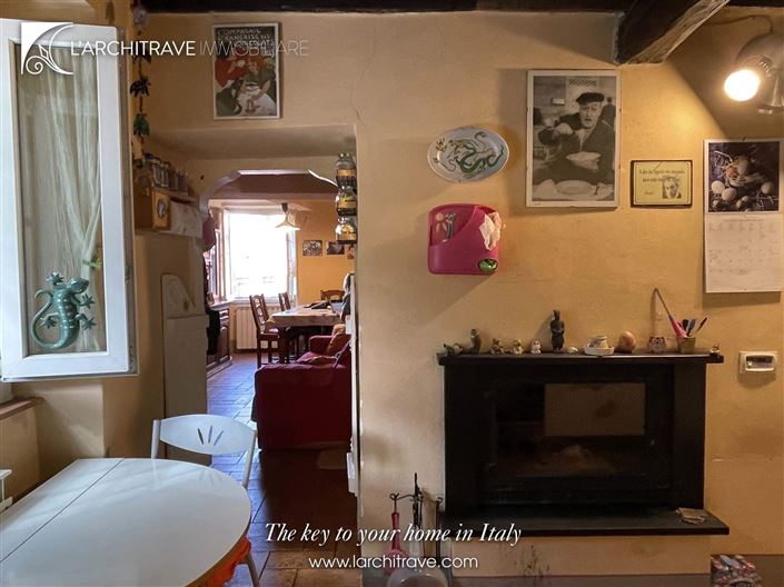 Image No.10-2 Bed House for sale