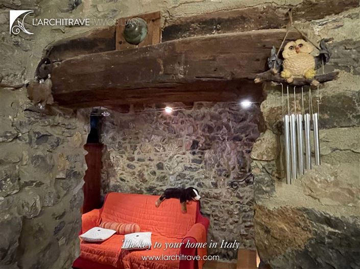 Image No.27-2 Bed House for sale