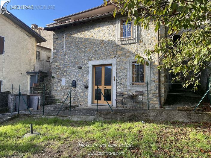 Image No.3-2 Bed House for sale