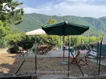 b34a4804-9ef8-adfc-e450-a5560763736e