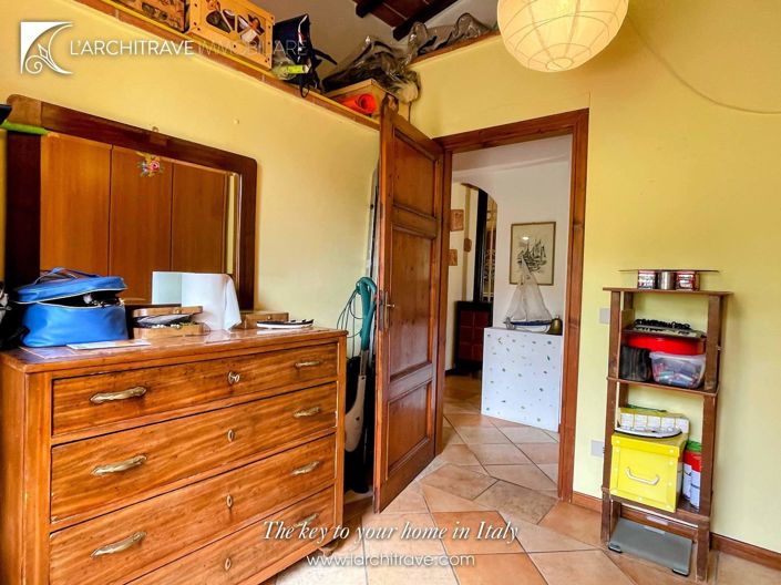 Image No.28-4 Bed Villa for sale