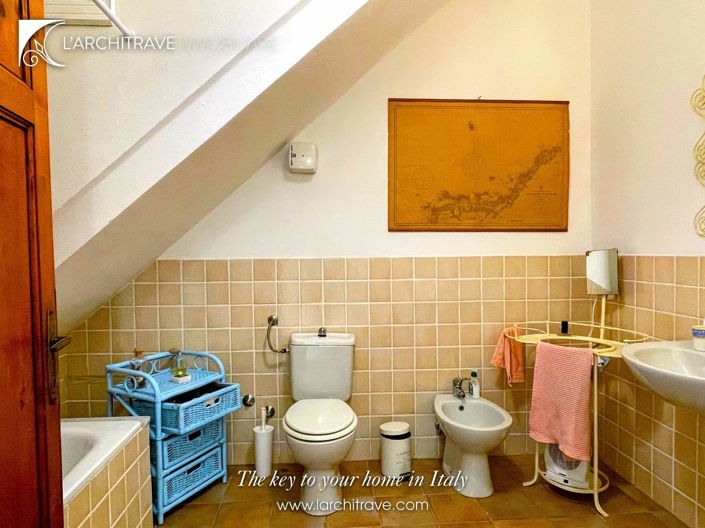 Image No.45-4 Bed Villa for sale