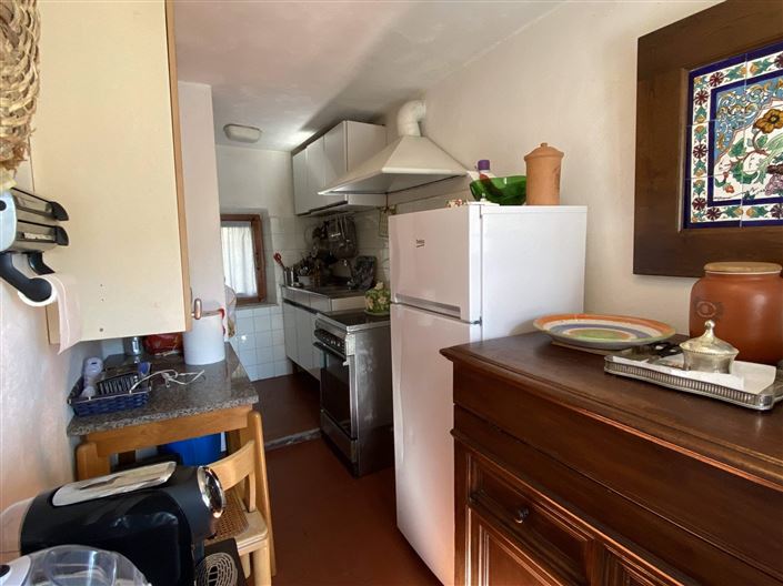 Image No.10-3 Bed House for sale