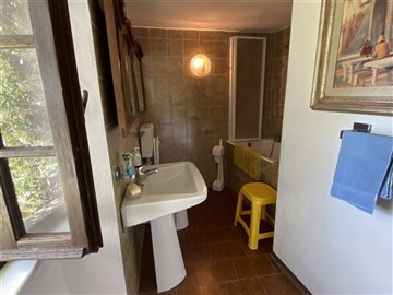 6a6692a0-e078-fb88-bebb-ac706f393f48