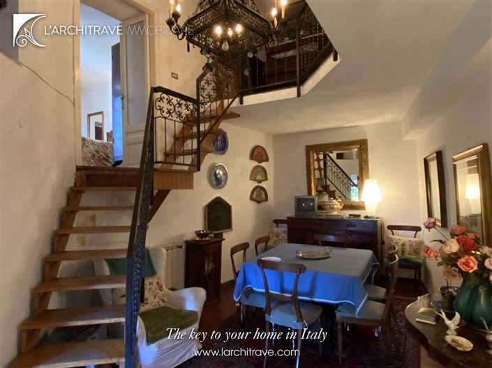 Image No.5-3 Bed House for sale