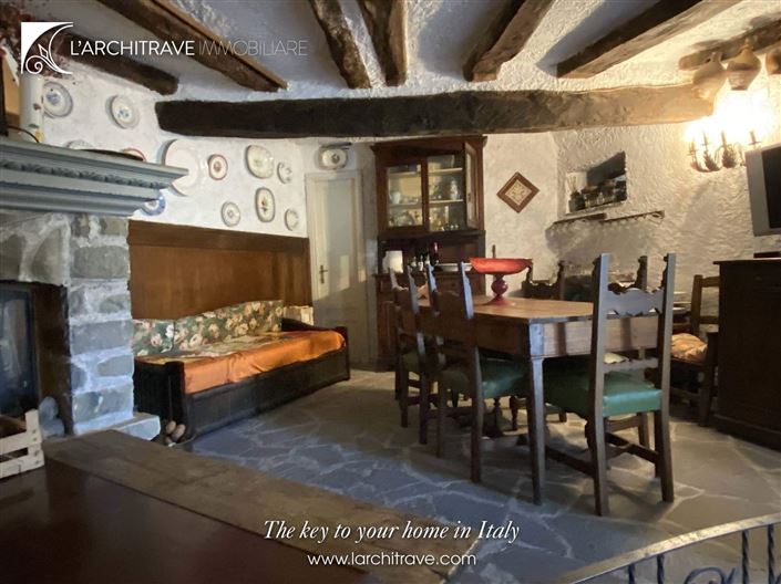 Image No.8-3 Bed House for sale