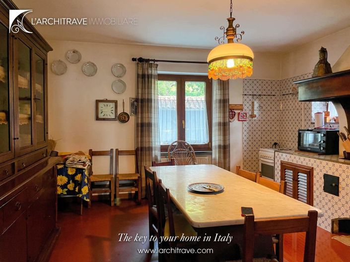 Image No.14-7 Bed Villa for sale