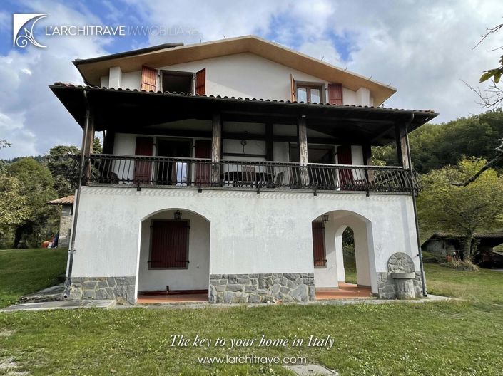 Image No.24-7 Bed Villa for sale