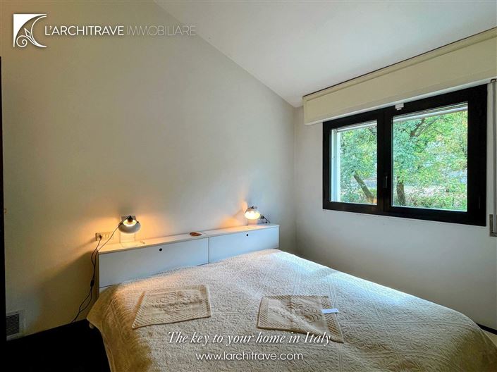 Image No.11-5 Bed Villa for sale