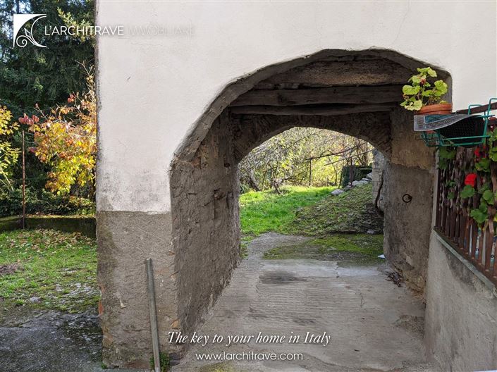 Image No.17-3 Bed House for sale