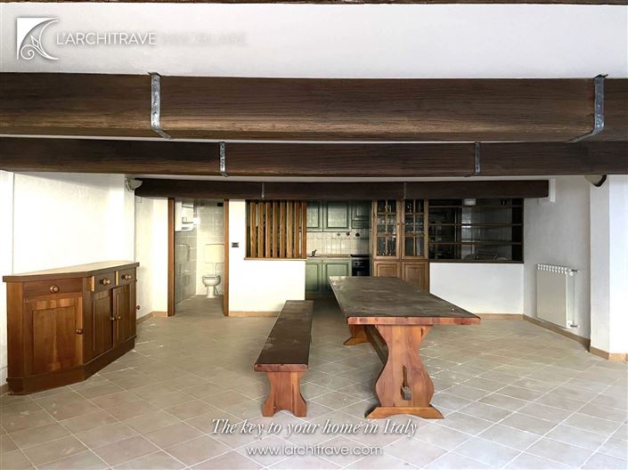 Image No.18-2 Bed House for sale