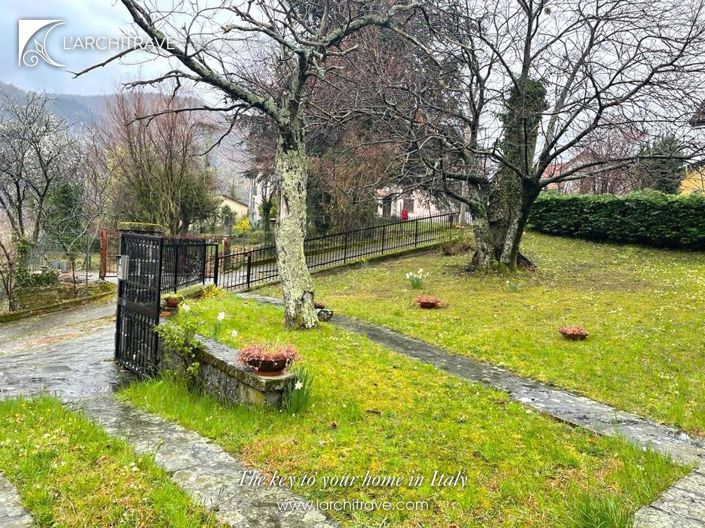 Image No.18-4 Bed Villa for sale