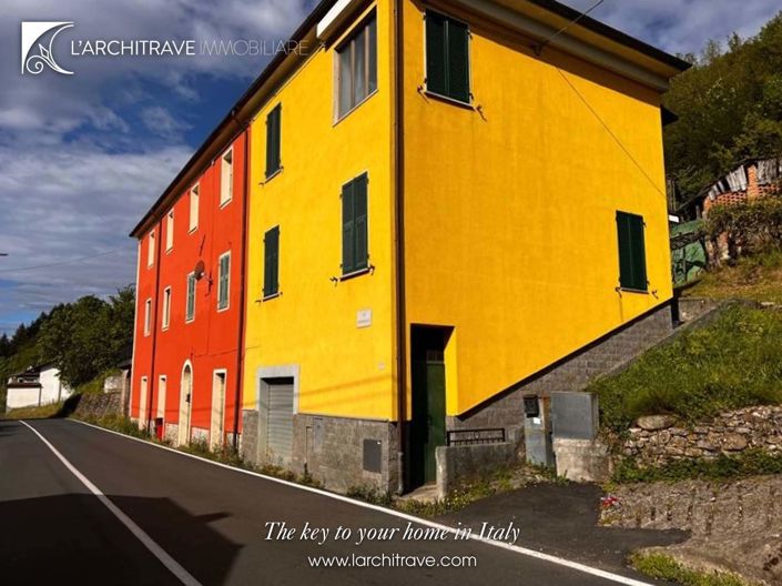 Image No.11-2 Bed House for sale