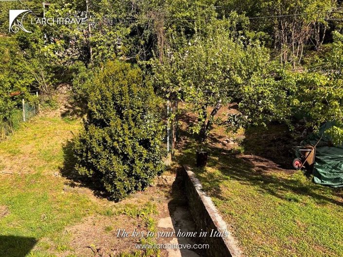 Image No.8-2 Bed House for sale