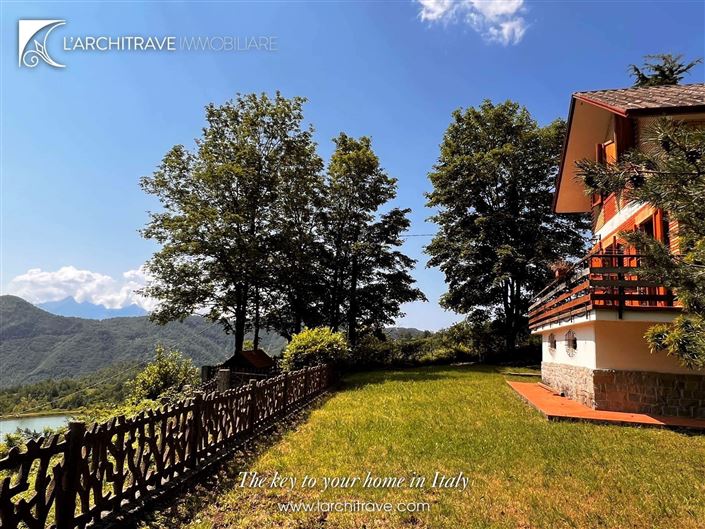 Image No.1-5 Bed Villa for sale