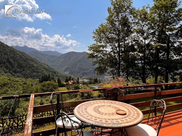 Image No.8-5 Bed Villa for sale