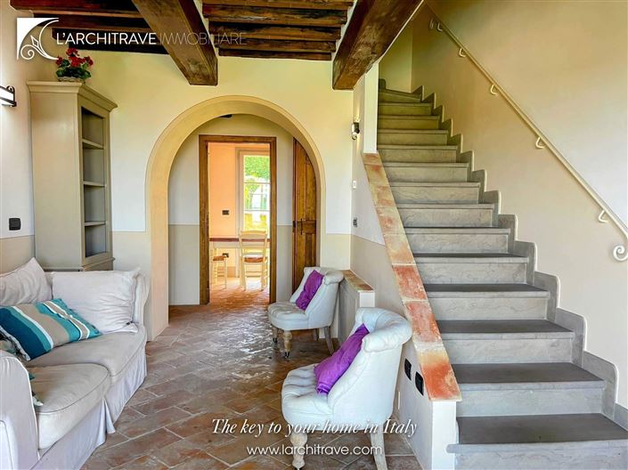 Image No.4-2 Bed House for sale