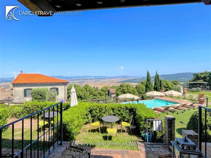 Image No.5-2 Bed House for sale