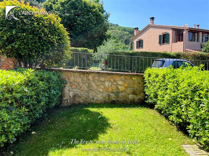 Image No.7-2 Bed House for sale