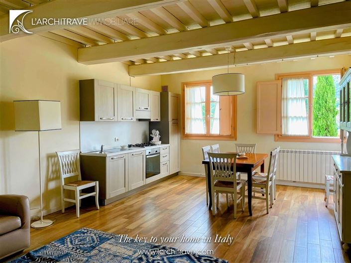 Image No.13-2 Bed House for sale