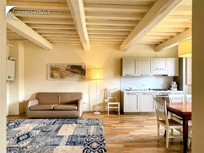 Image No.17-2 Bed House for sale