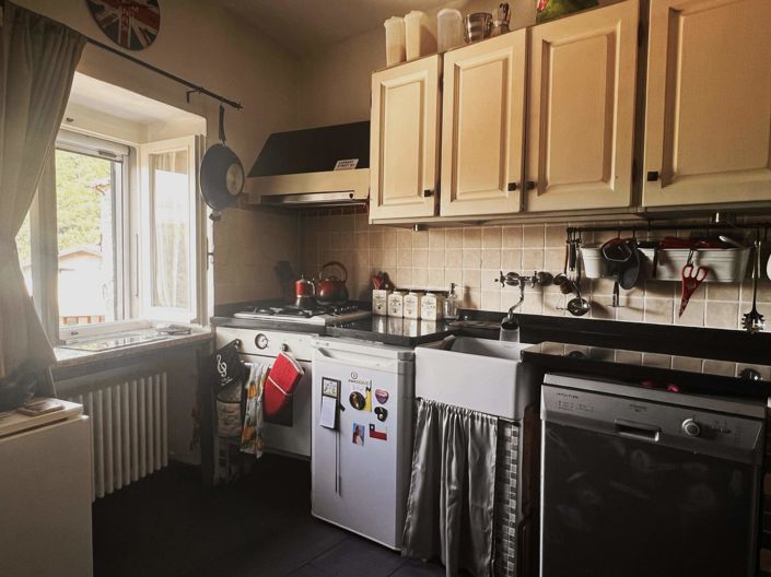 Image No.4-2 Bed House for sale