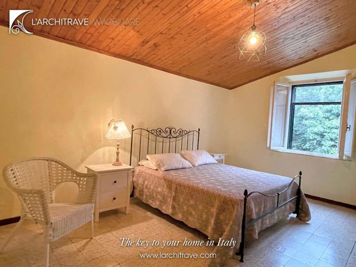 Image No.16-5 Bed Villa for sale