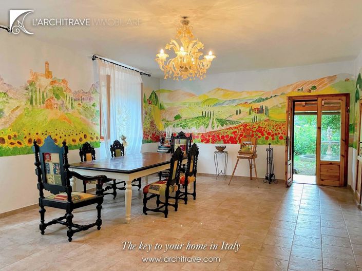 Image No.5-5 Bed Villa for sale