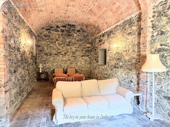 Image No.7-6 Bed Villa for sale