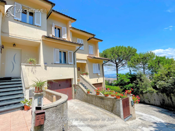 1 - Chianni, House