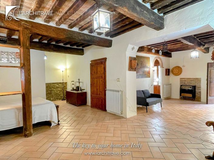 Image No.17-1 Bed House for sale