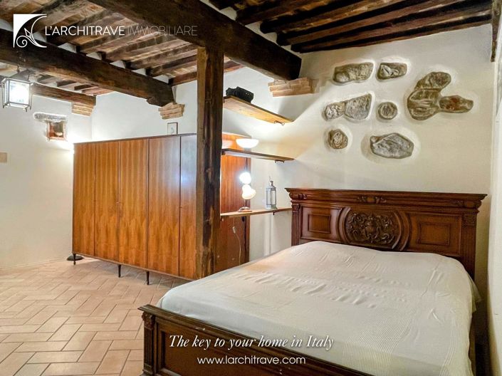 Image No.19-1 Bed House for sale