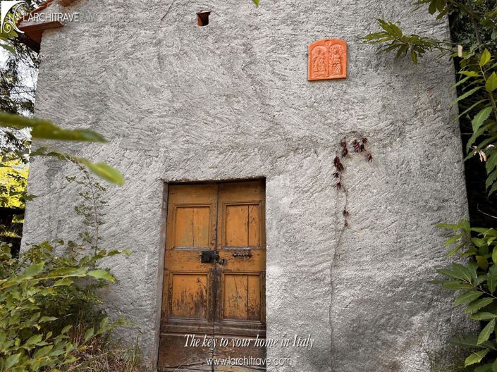 Image No.18-4 Bed House for sale