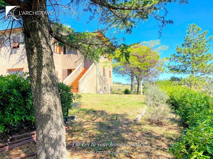 Image No.2-3 Bed House for sale