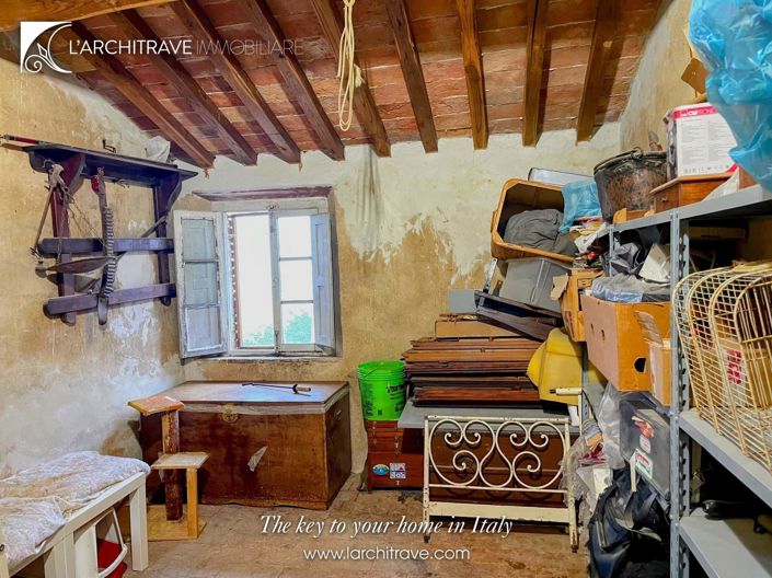 Image No.15-2 Bed House for sale