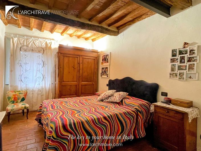 Image No.16-2 Bed House for sale