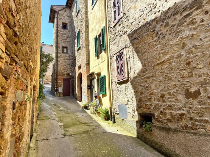 Image No.2-2 Bed House for sale