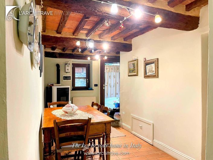 Image No.3-2 Bed House for sale