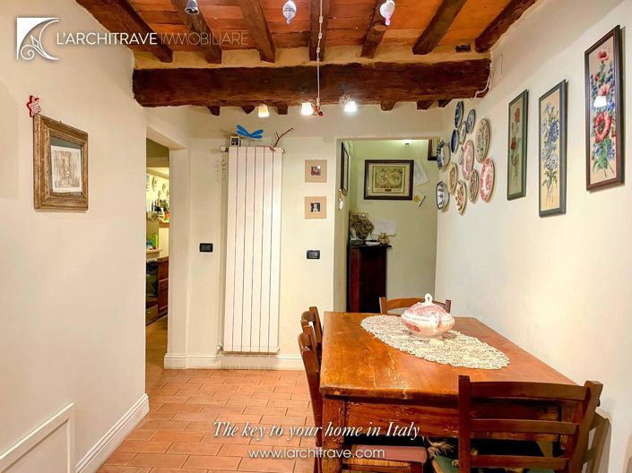 Image No.4-2 Bed House for sale