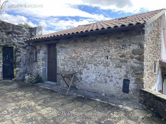 Image No.17-4 Bed Villa for sale