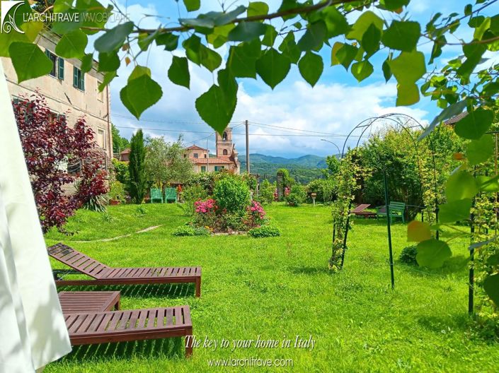 Image No.16-7 Bed Villa for sale