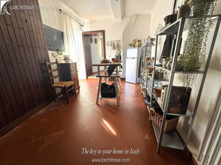 Image No.6-7 Bed Villa for sale