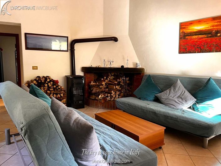 Image No.3-2 Bed House for sale