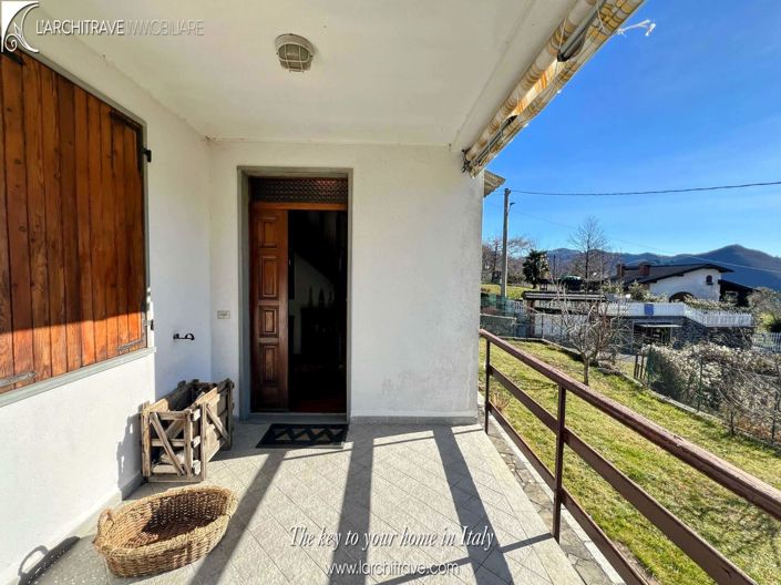 Image No.4-4 Bed House for sale