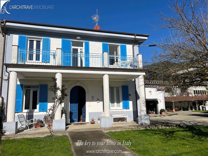 Image No.17-4 Bed Villa for sale