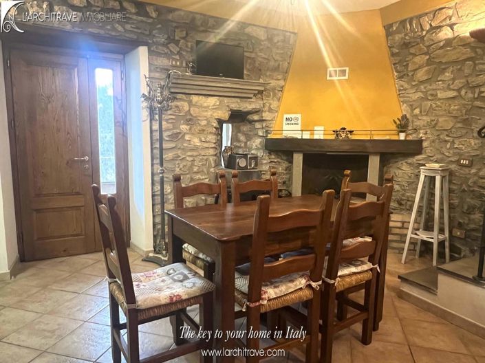 Image No.4-2 Bed House for sale