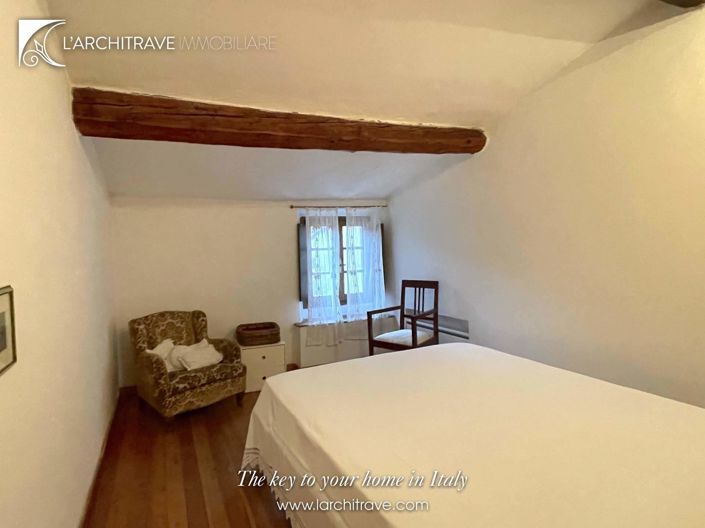 Image No.15-2 Bed House for sale