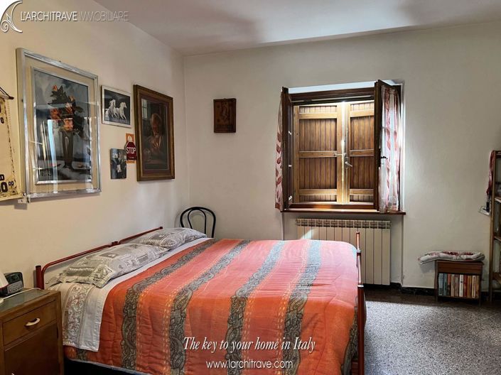 Image No.10-4 Bed Villa for sale