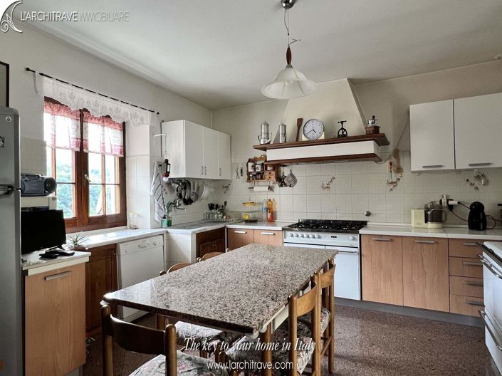 Image No.7-4 Bed Villa for sale