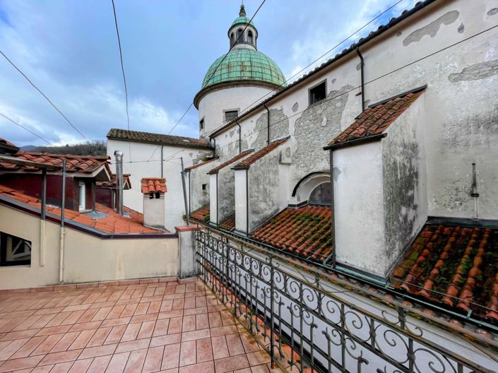 Image No.13-2 Bed House for sale